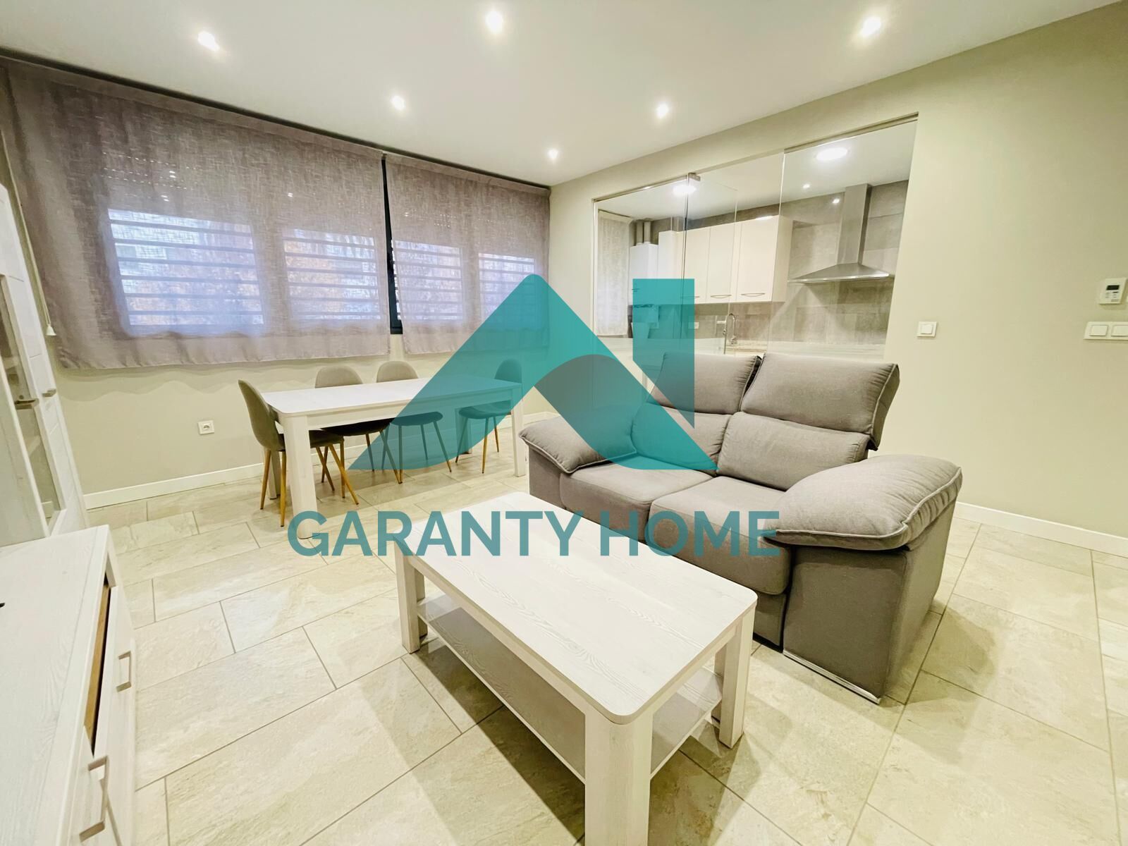 Vista exterior de Apartament de lloguer en Cáceres Capital amb Aire condicionat, Calefacció i Traster