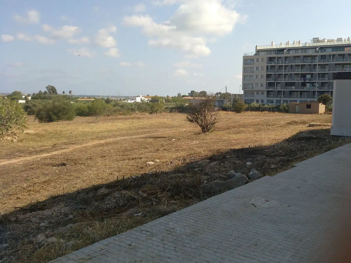 Residential land for sale in Nord