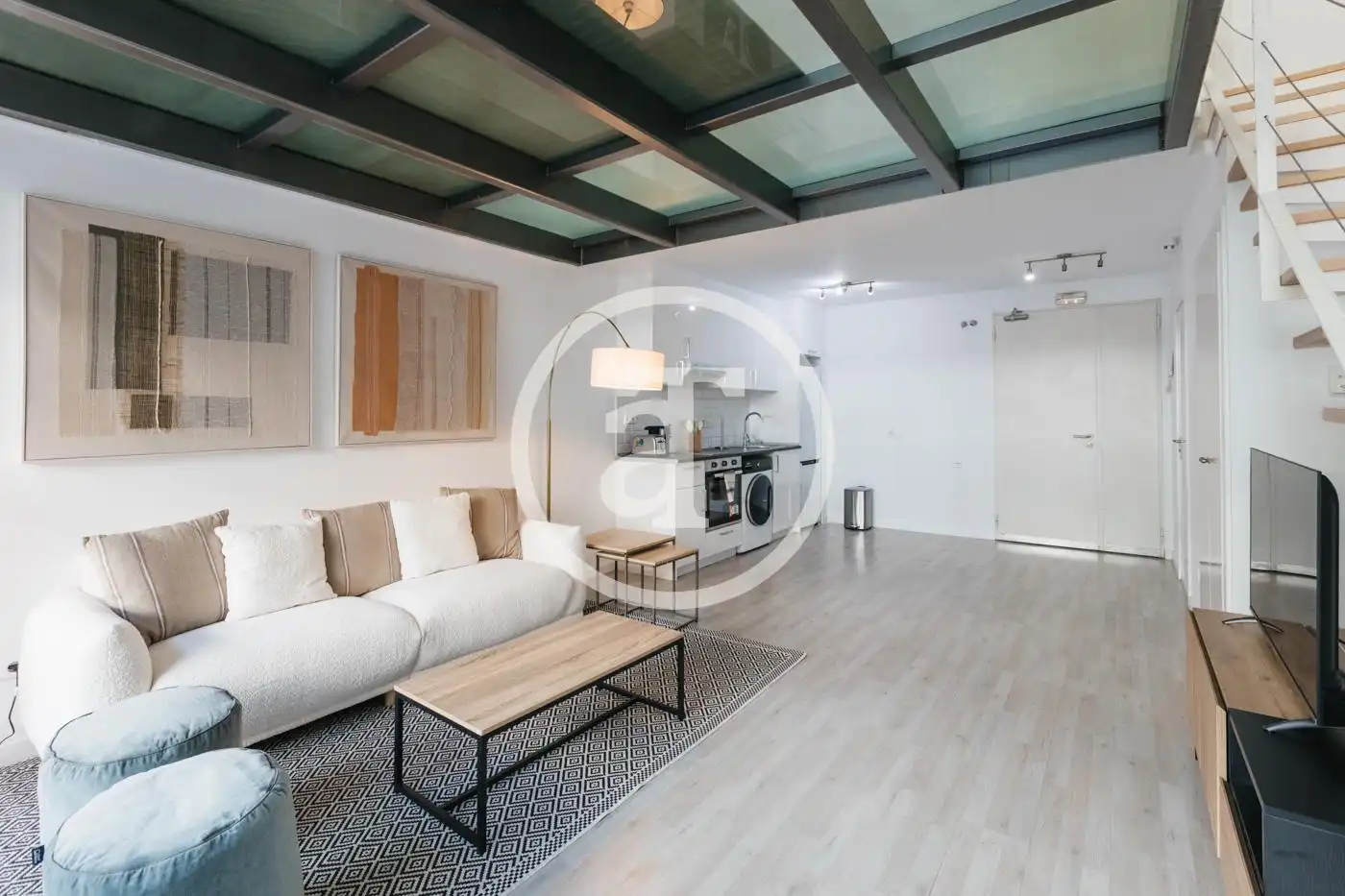 Duplex in affitto a Calle de Julián Camarillo, imagen 2