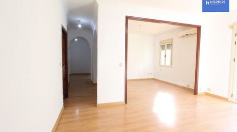 Foto 3 de Piso en venta en Calle Calle Ruiz de Alarcón, San Pablo, Sevilla Capital
