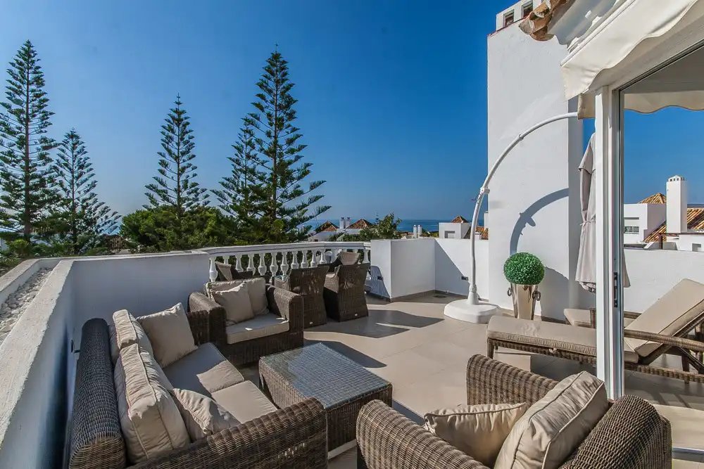 Ático con ascensor en venta en Elviria - Cabopino, imagen 2