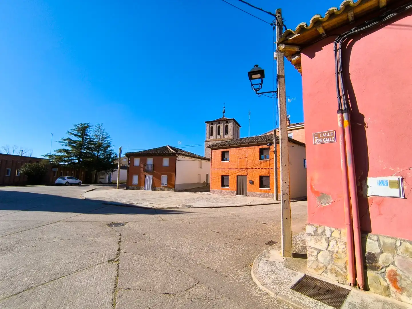 Vista exterior de Casa o chalet en venta en Villarramiel con Jardín privado, Trastero y Amueblado