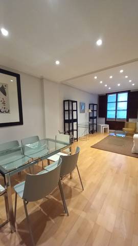 Piso en Alquiler en Calle de Casto Méndez Núñez en Alfonso