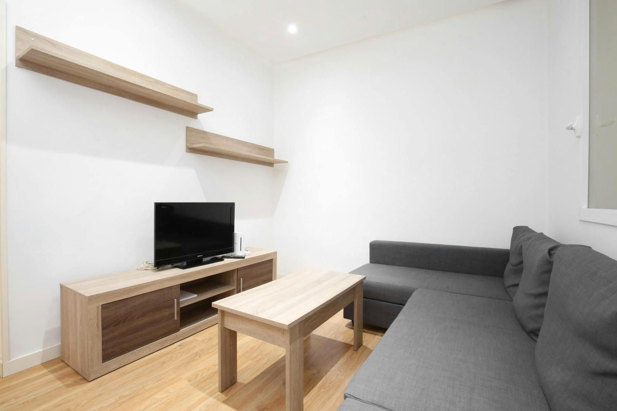 Living room of Flat to rent in  Madrid Capital  with Heating, Furnished and Washing machine