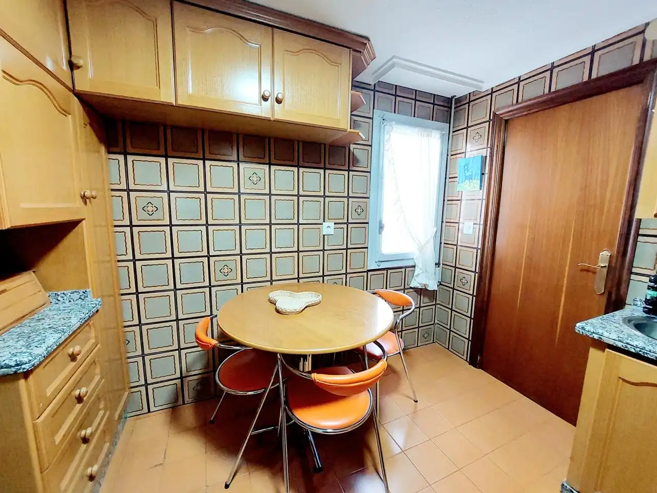 Kitchen of Flat for rent in Elche / Elx  with Air Conditioner, Furnished and Balcony