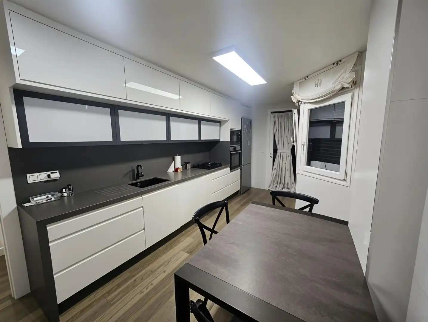 Kitchen of Flat for sale in Albacete  with Air Conditioner, Heating and Storage room