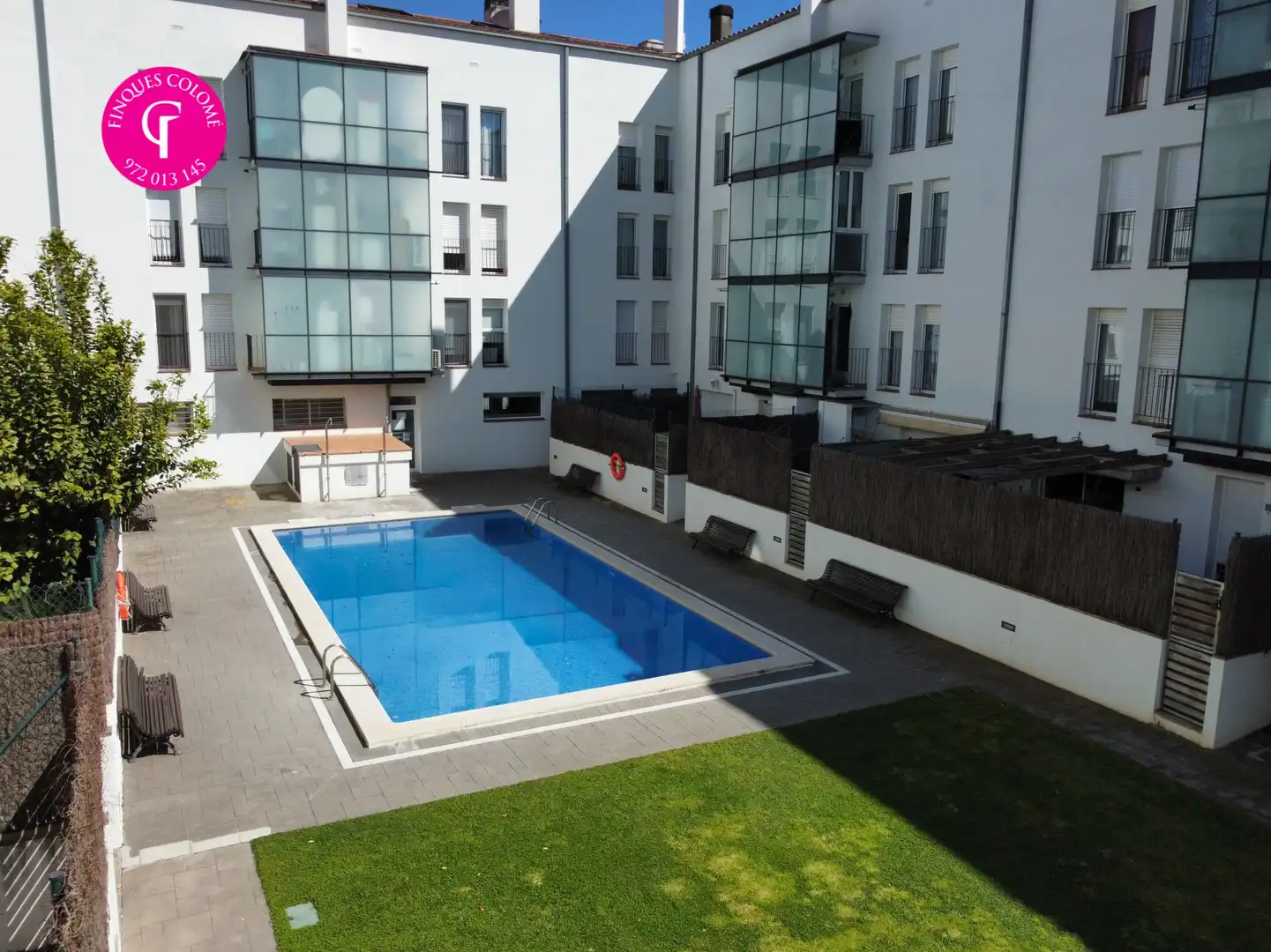 Piscina de Ático en venta en Girona con Aire acondicionado, Calefacción y Terraza