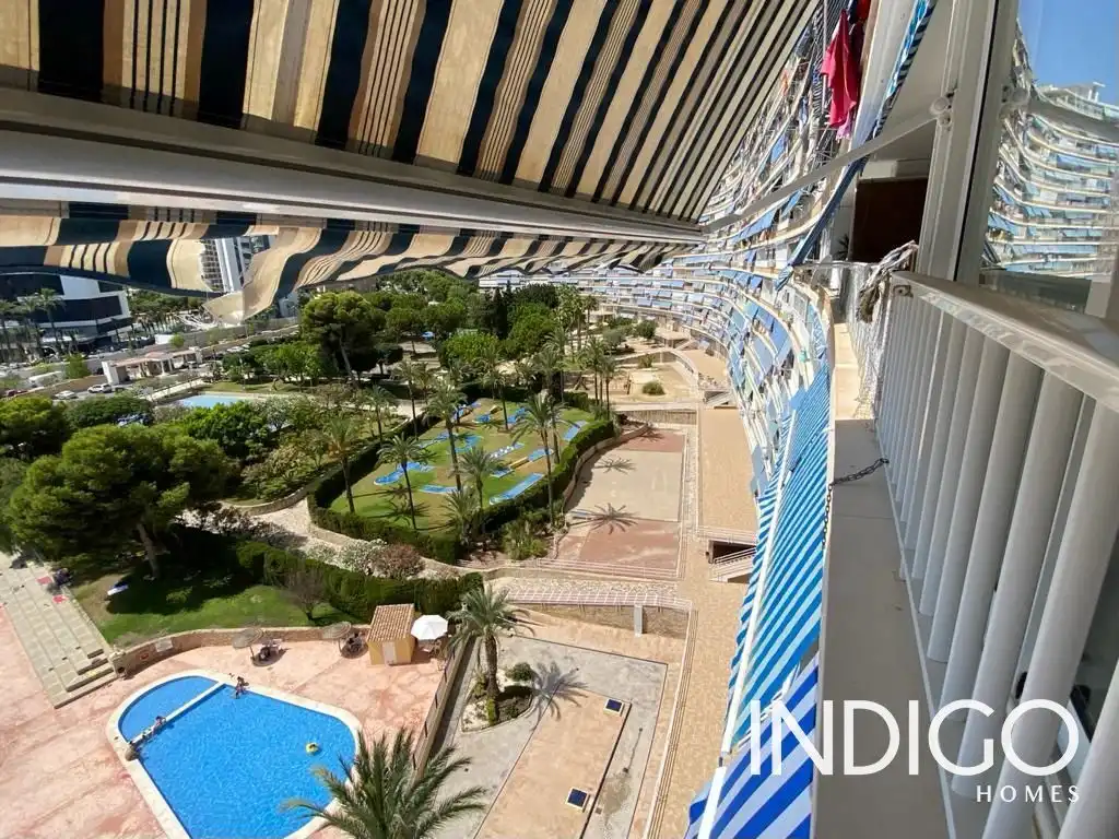 Piscina de Pis de lloguer en Alicante / Alacant amb Aire condicionat, Calefacció i Terrassa