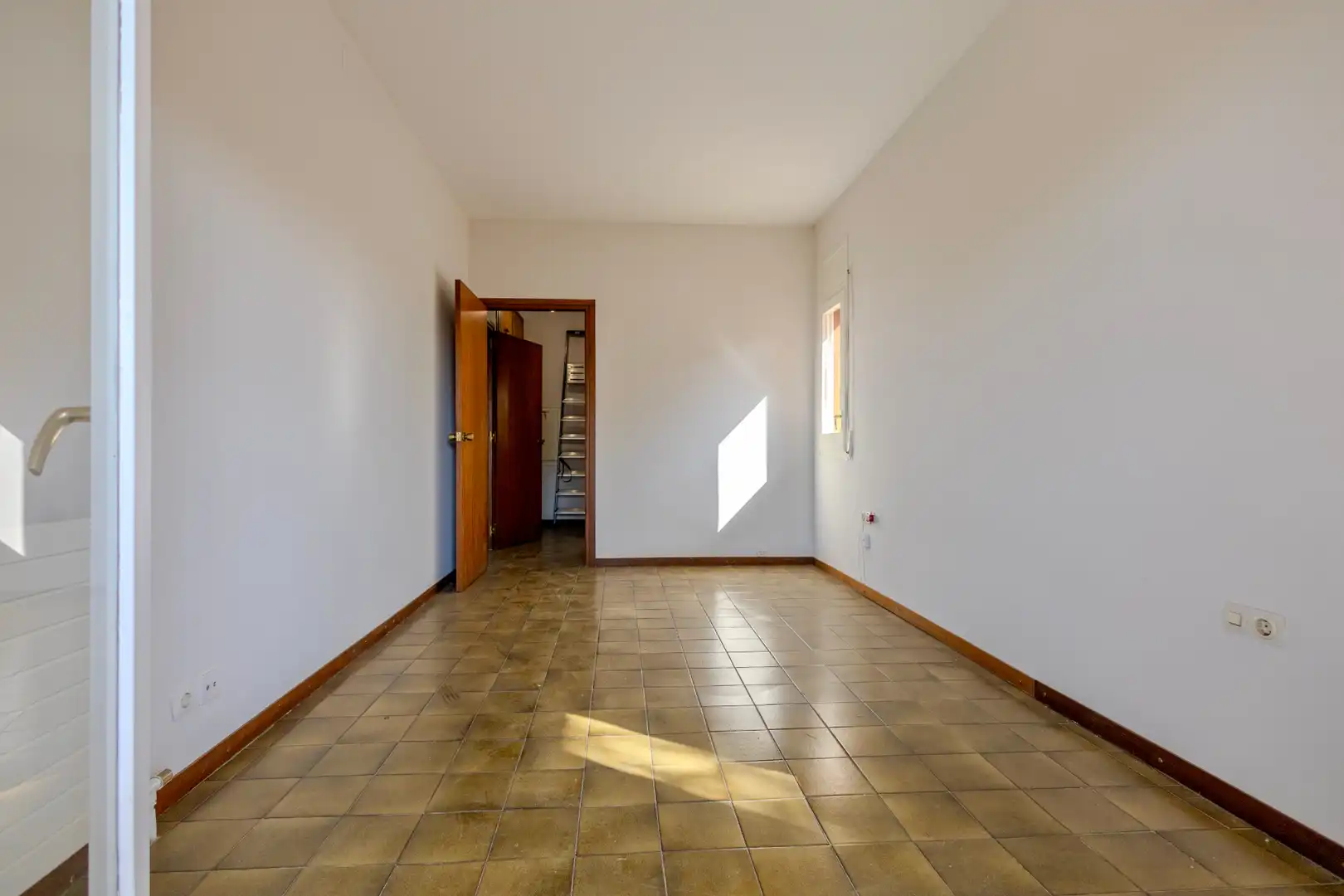 Detached house with pool for sale in Camí de la Montanya, imagen 16