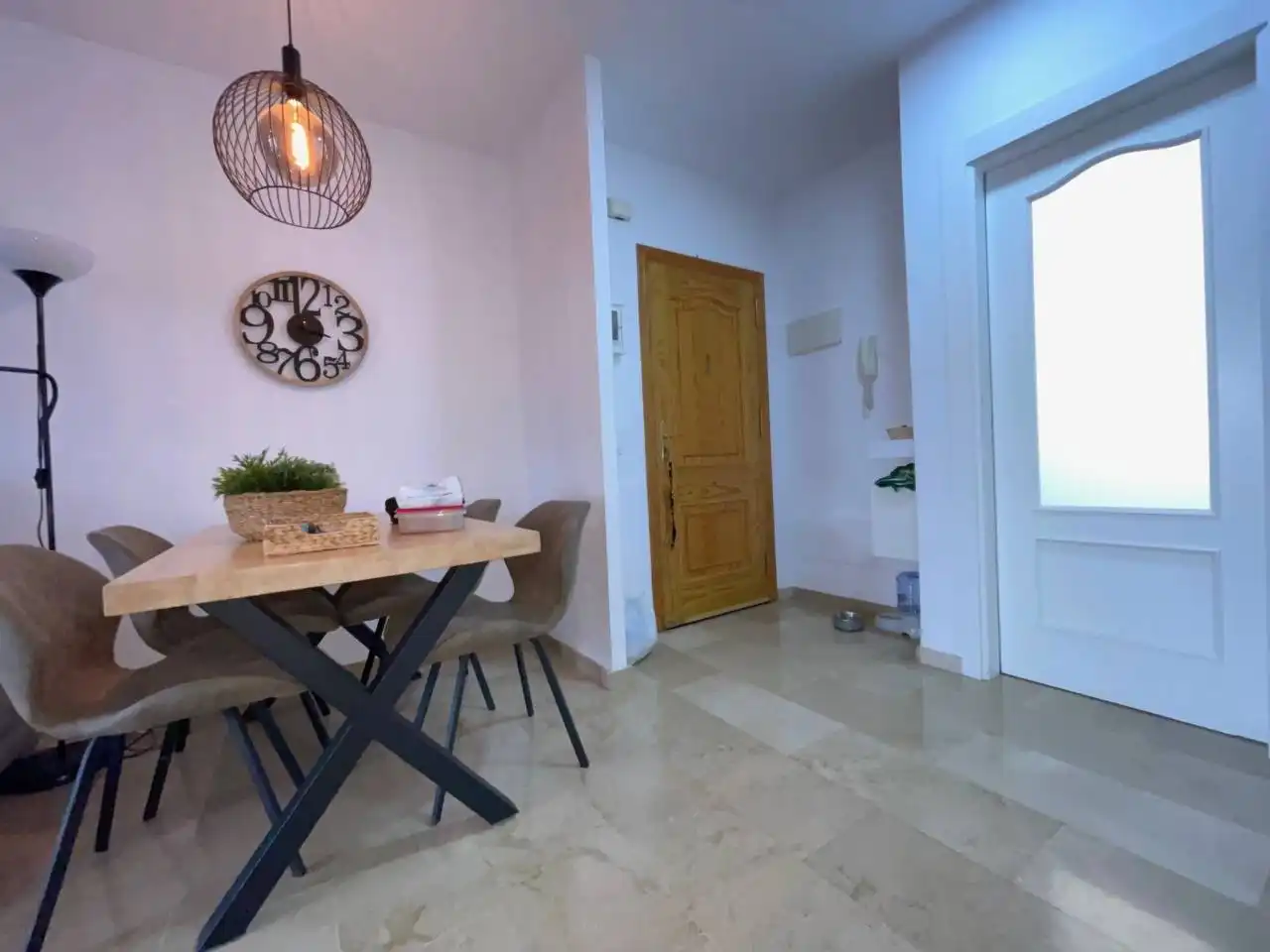 Piso de alquiler en Estepona con Aire acondicionado, Calefacción y Terraza