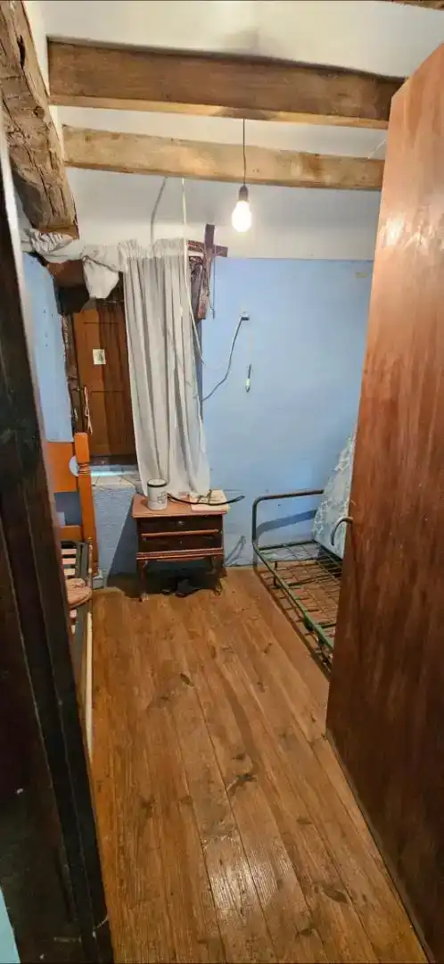 Dormitori de Casa adosada en venda en Belmonte de Miranda