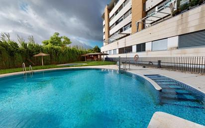 Piscina de Pis en venda en  Córdoba Capital amb Aire condicionat, Calefacció i Jardí privat