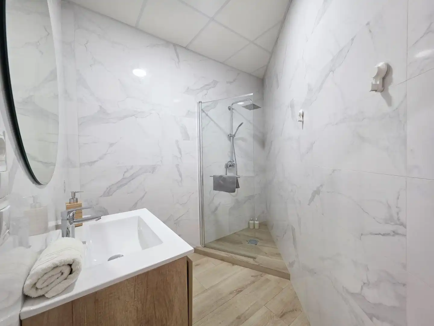 Bathroom of Study for sale in Málaga  with Air Conditioner and Heating