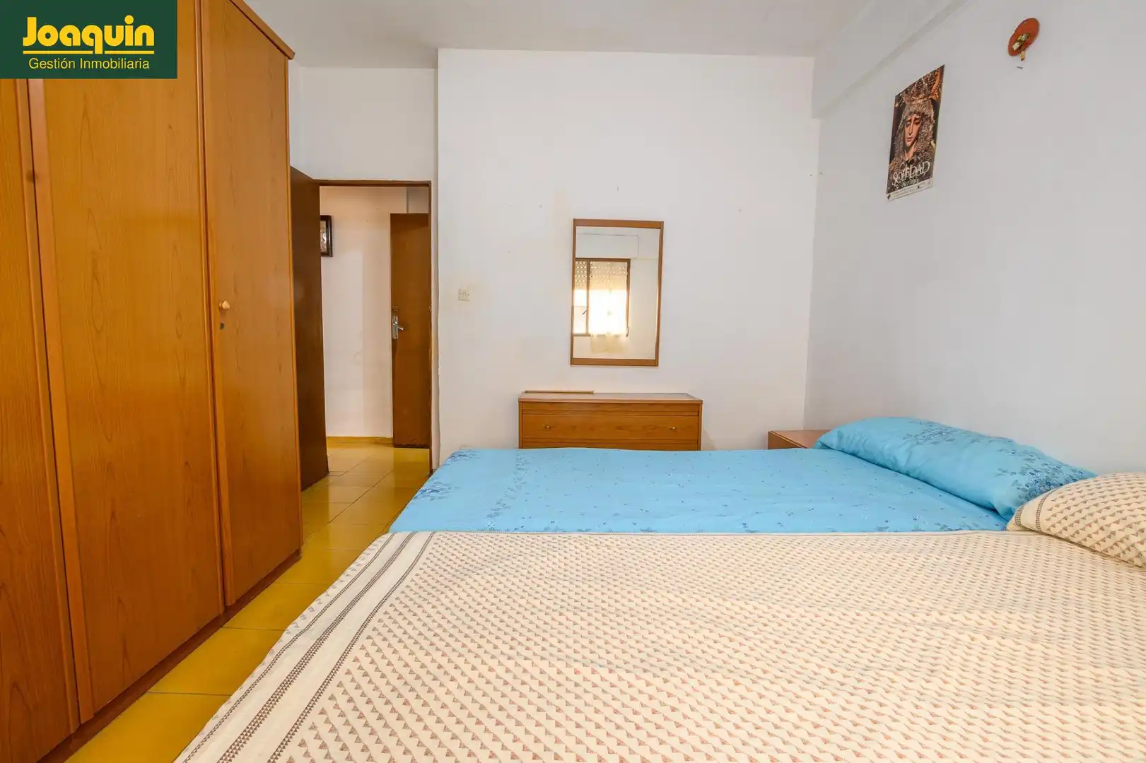 Bedroom of Flat for sale in Córdoba  with Air Conditioner and Heating