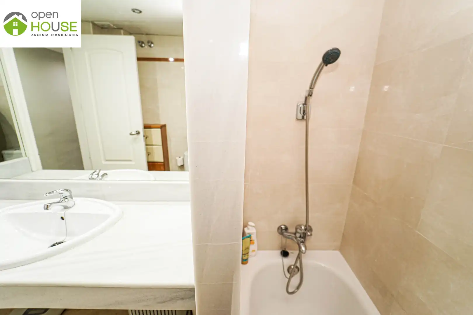 Baño de Piso de alquiler en Centro