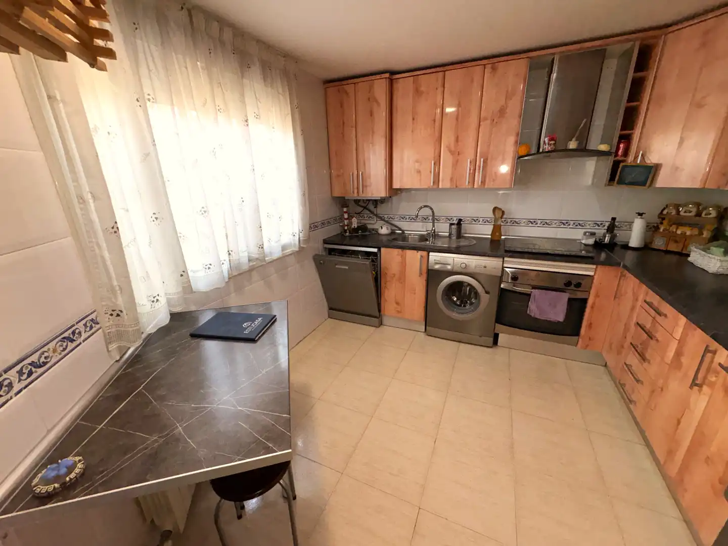 Cocina de Casa o chalet en venta en Loeches con Aire acondicionado, Calefacción y Parquet