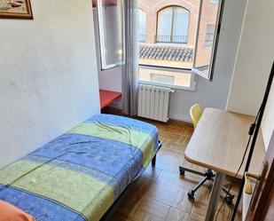 Apartment to share in Casco Antiguo