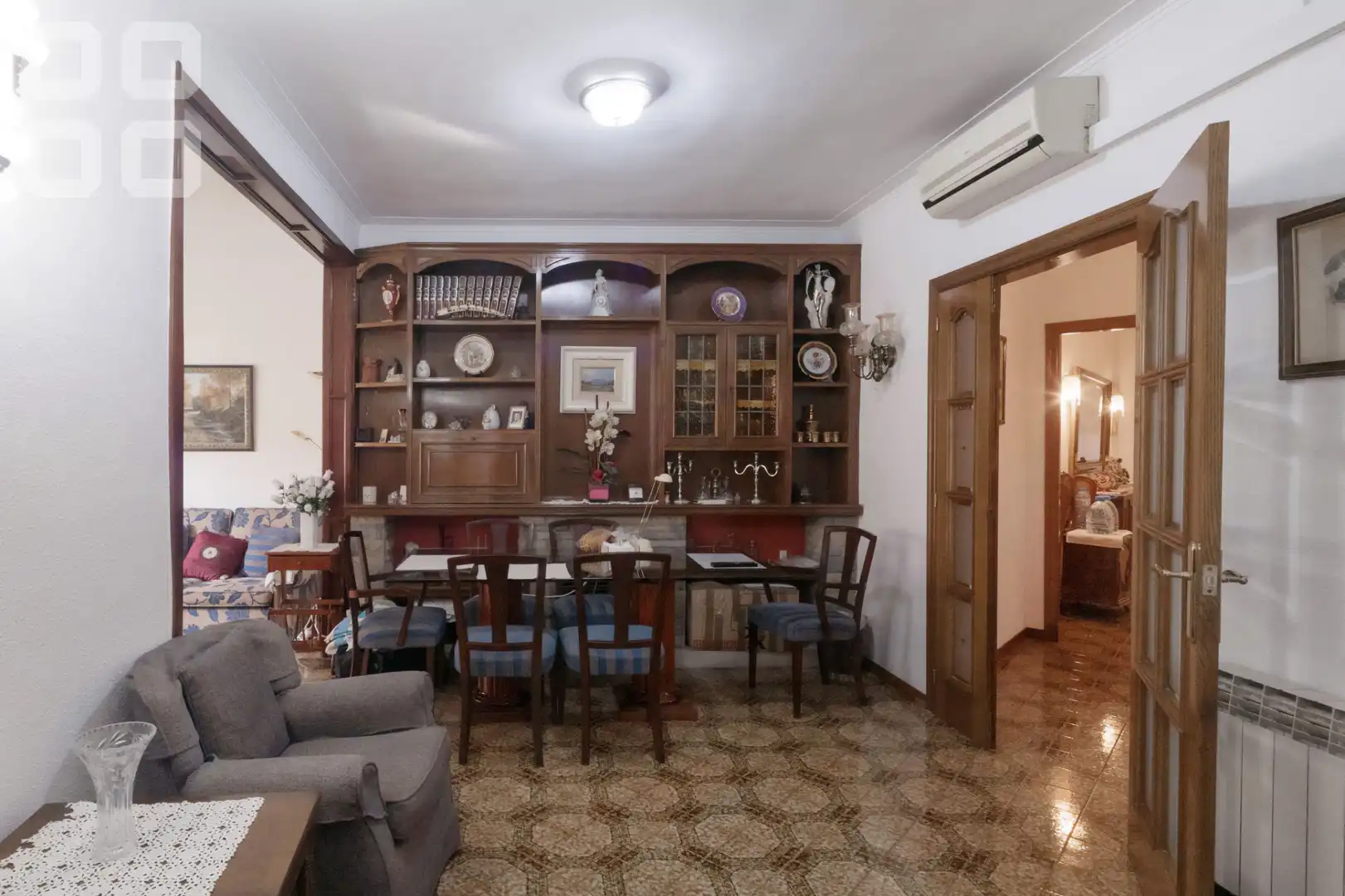 Comedor de Piso en venta en Barcelona con Aire acondicionado, Calefacción y Amueblado