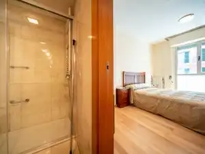 Schlafzimmer von Wohnung zum Verkauf in Madrid mit Klimaanlage, Heizung und Privatgarten