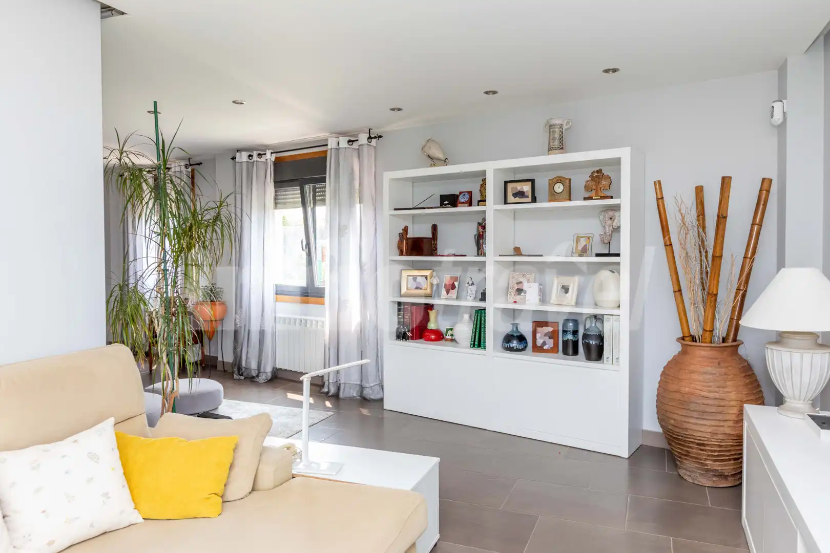 Sala de estar de Casa o chalet en venta en Sanxenxo con Calefacción, Jardín privado y Parquet