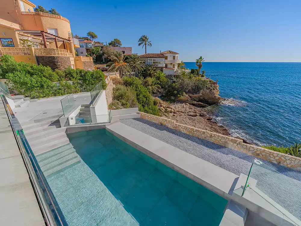 Swimming pool of Houses for sale in El Campello  with Air Conditioner, Heating and Private garden