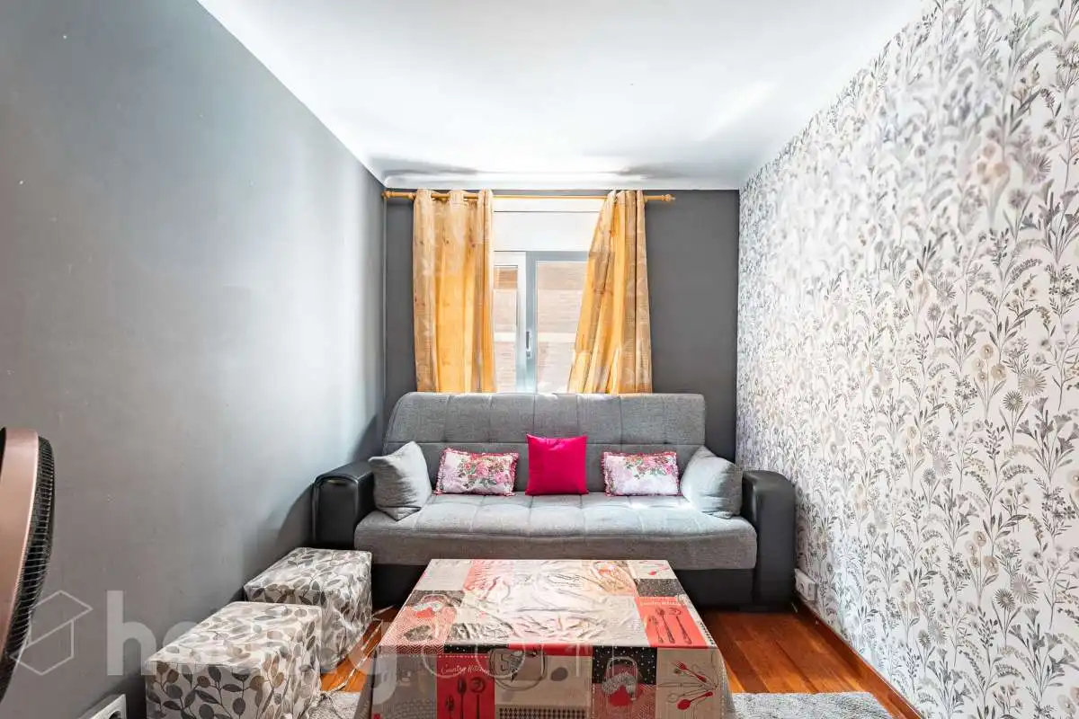 Sala de estar de Piso en venta en Barcelona con Aire acondicionado y Amueblado