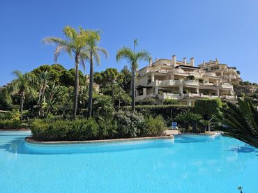 Pis amb piscina en venda a Urbanización Capanes Norte 1R
