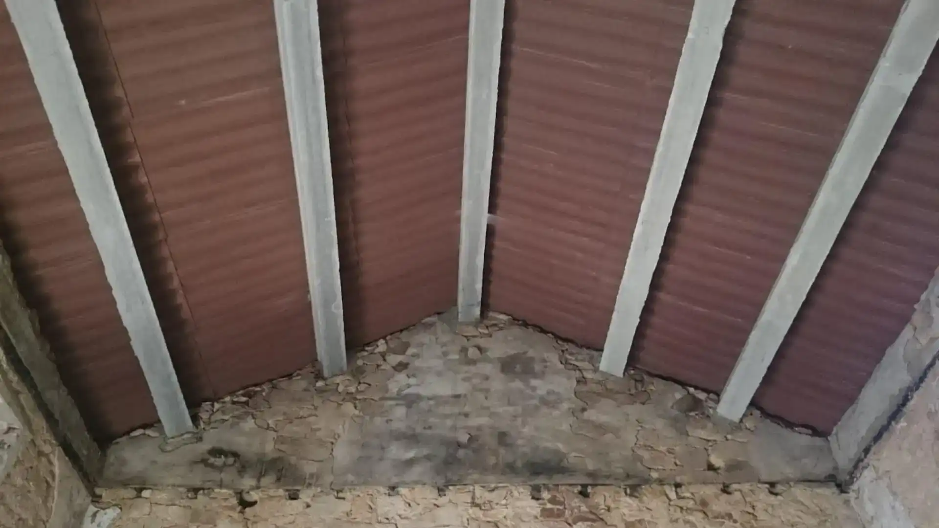 Casa adosada en venda en Outes amb Jardí privat