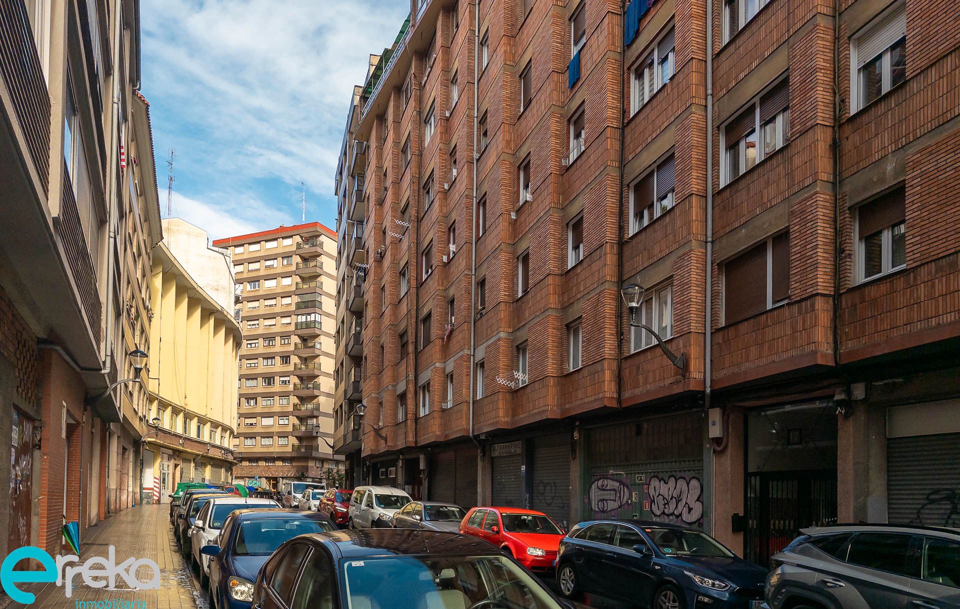 Vista exterior de Pis en venda en Bilbao 