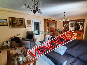 Chalet en venta en SOTO DEL OBISPO