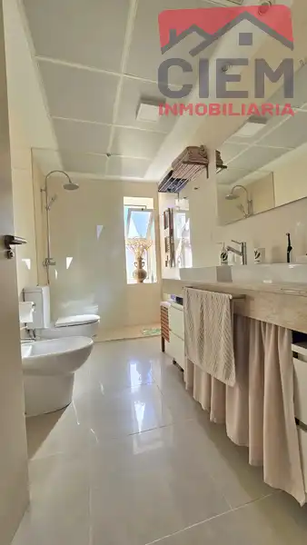 Bany de Loft en venda en Miajadas amb Aire condicionat, Terrassa i Traster