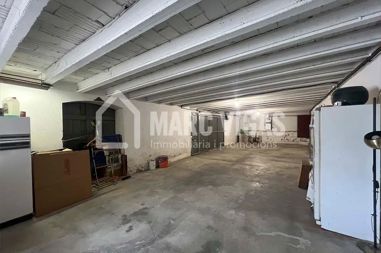 Casa o chalet en venta en Torrelavit con Jardín privado, Terraza y Amueblado