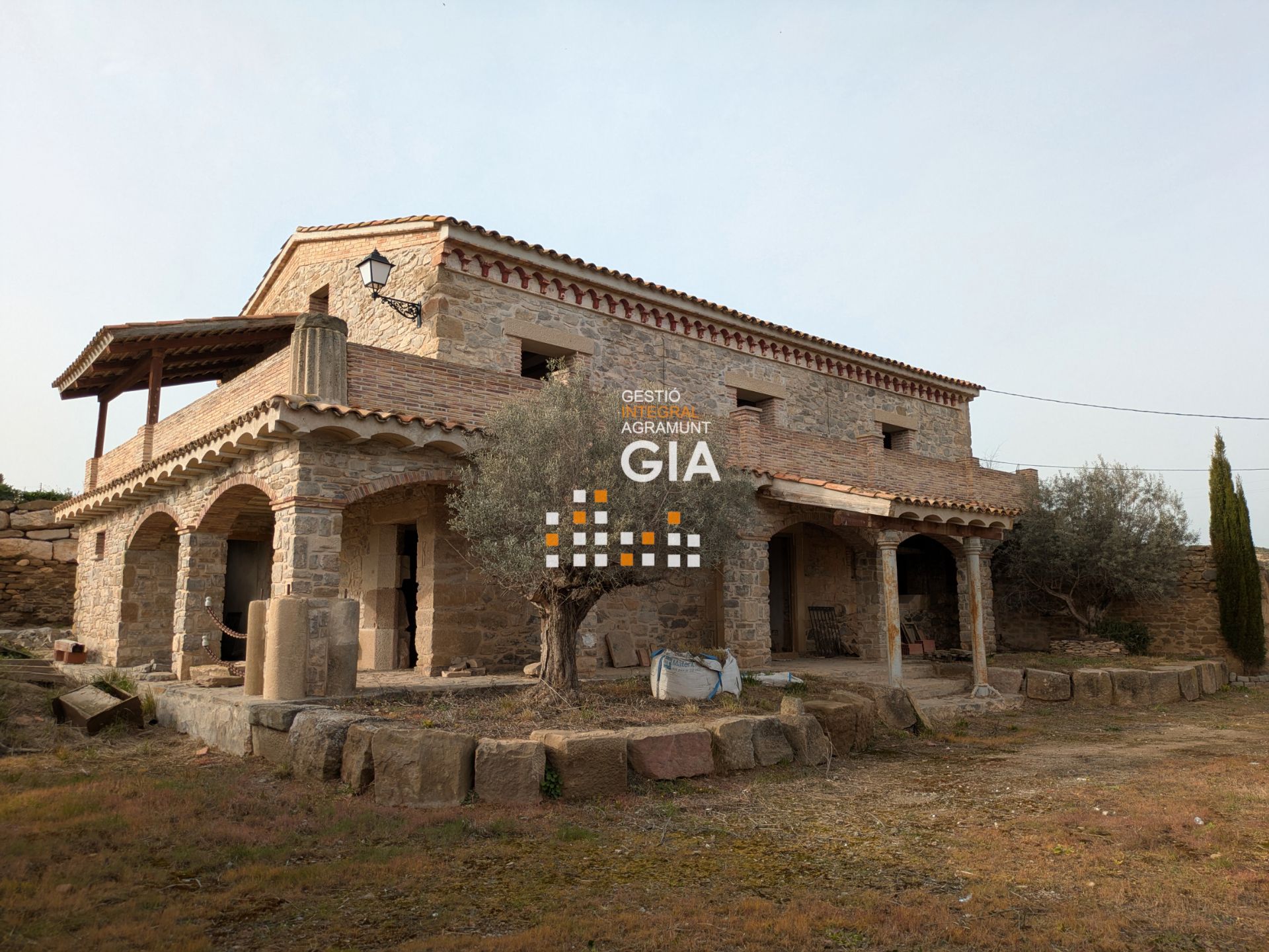 Vista exterior de Casa o xalet en venda en Tàrrega amb Jardí privat, Terrassa i Traster