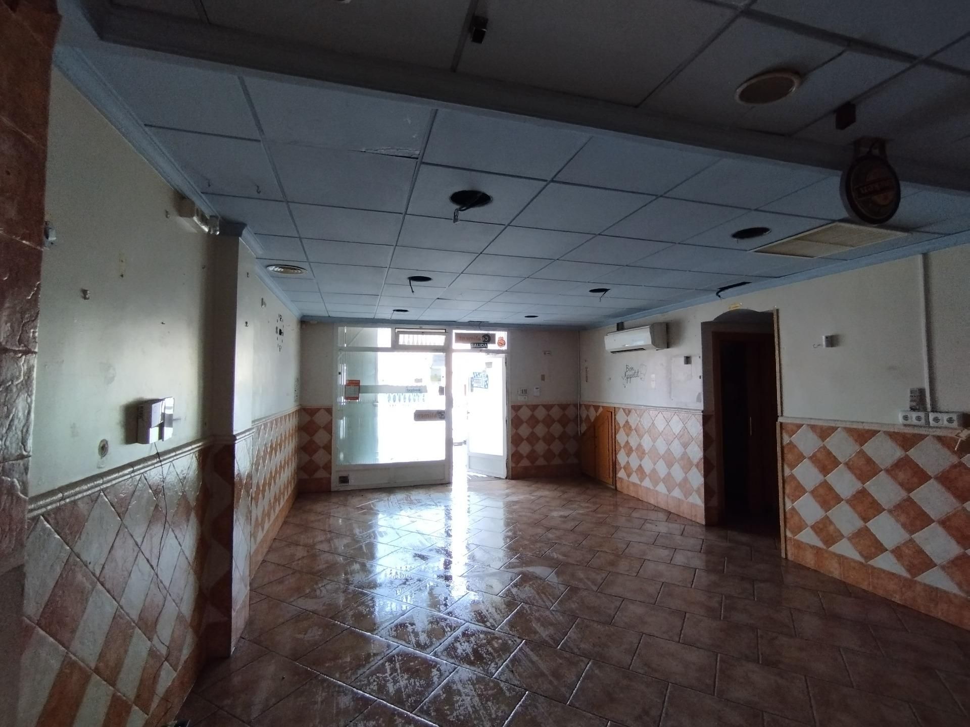 Local en venta en Cañada