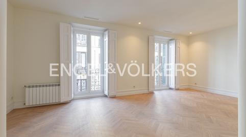 Photo 2 of Flat for sale in Universidad - Malasaña,  Madrid Capital