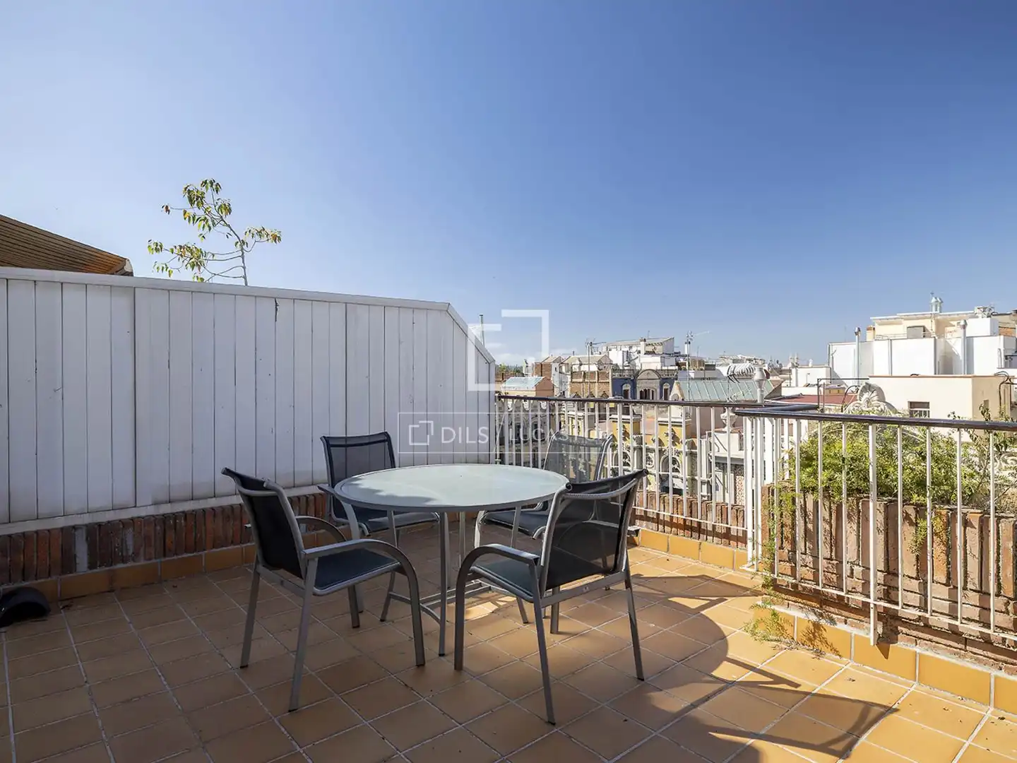 Terrassa de Àtic de lloguer en Barcelona amb Aire condicionat, Calefacció i Parquet