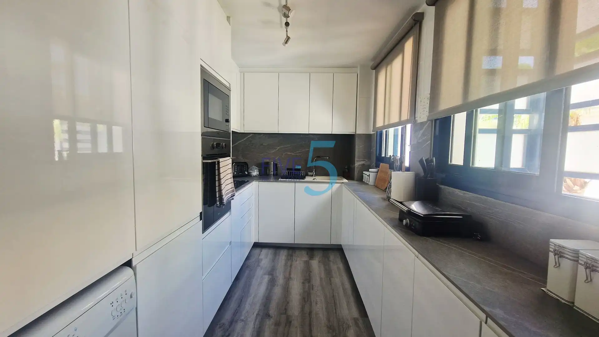 Flat with terrace for sale in San Cayetano, imagen 14