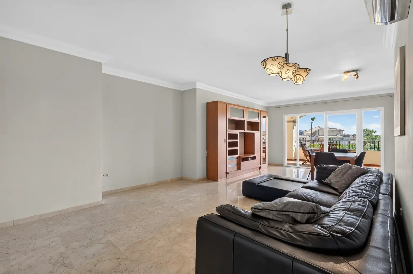 Living room of Flat for sale in Mijas  with Air Conditioner, Terrace and Storage room