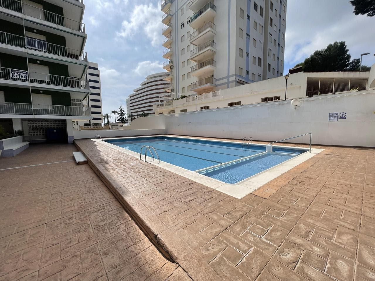 Swimming pool of Flat for sale in Cullera  with Air Conditioner, Terrace and Balcony