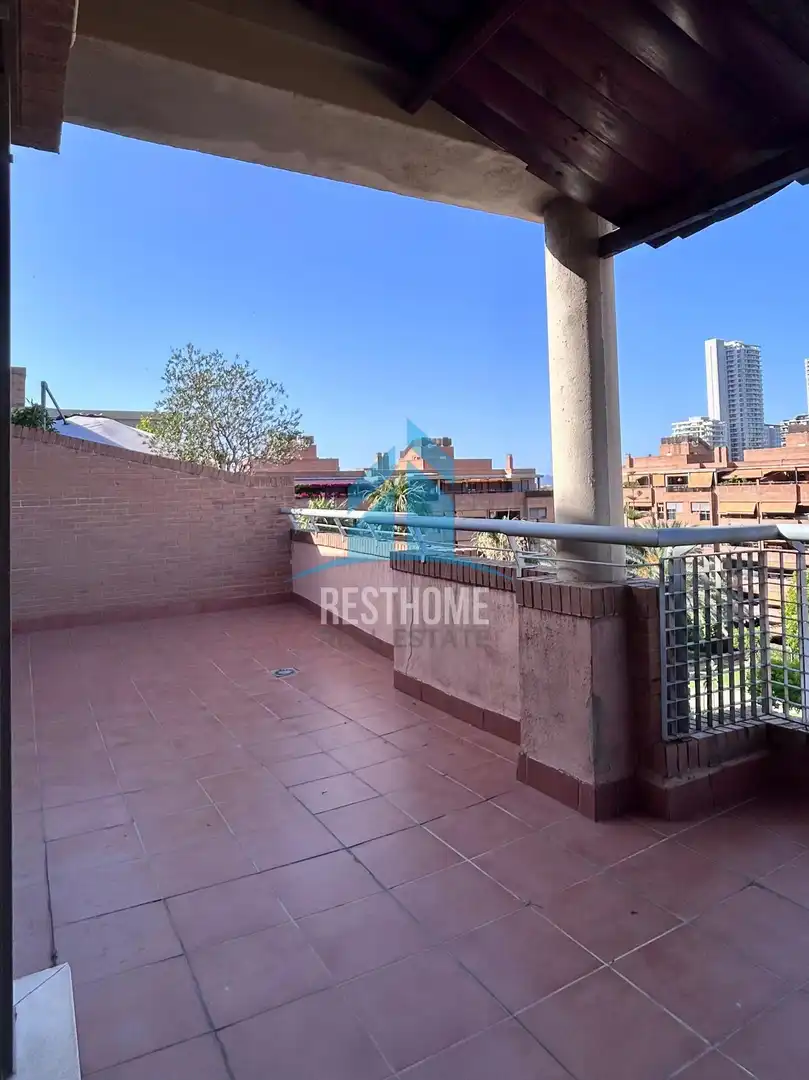 Terrassa de Àtic de lloguer en Valencia amb Aire condicionat, Calefacció i Terrassa
