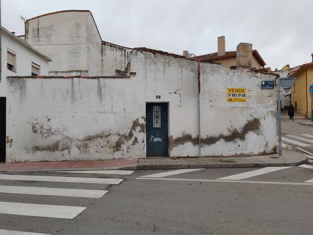 Terreno residencial en Venta en Calle Castillo en Villalbilla pueblo