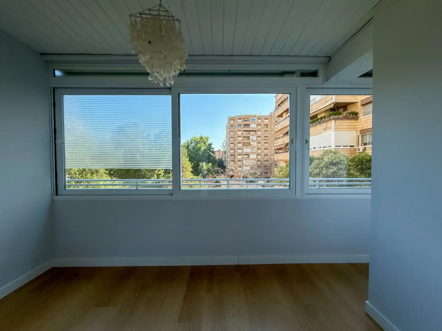 Balcony of Flat for rent in Madrid  with Air Conditioner, Heating and Terrace