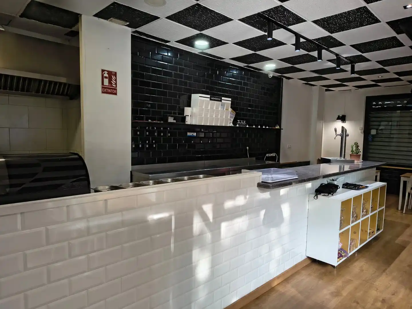 Local comercial en traspàs a Centre Vila, imagen 9