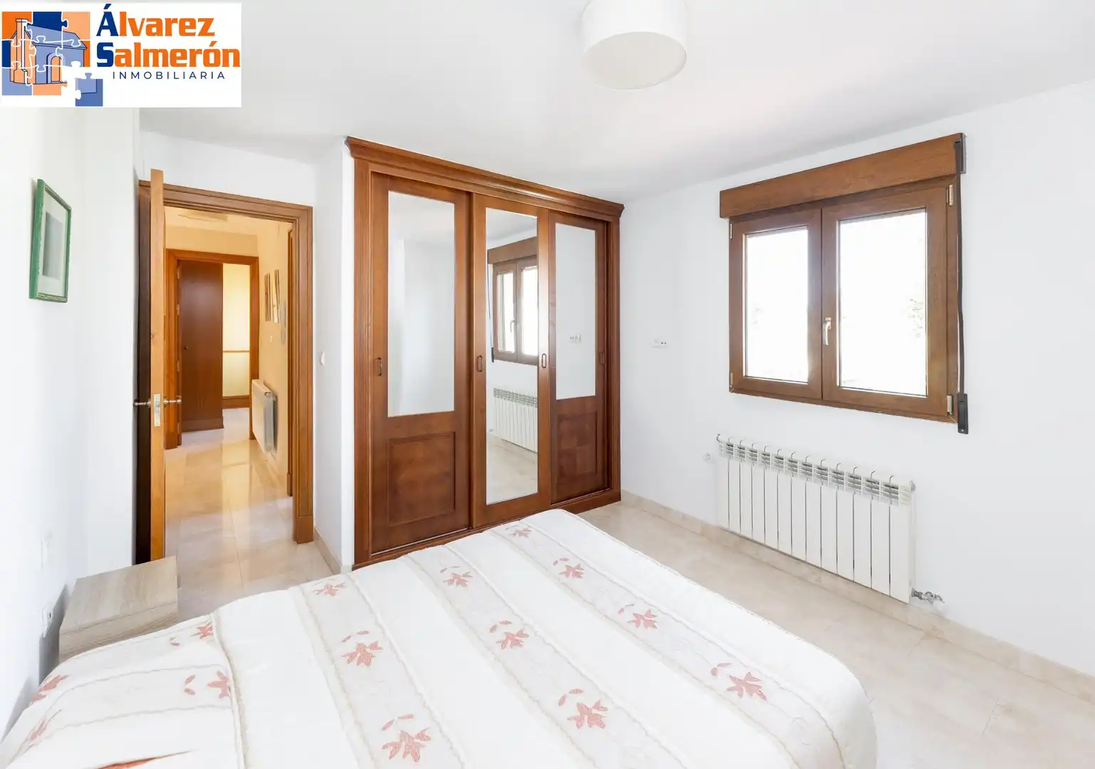 Habitación de Casa o chalet en venta en Albolote con Aire acondicionado, Calefacción y Jardín privado
