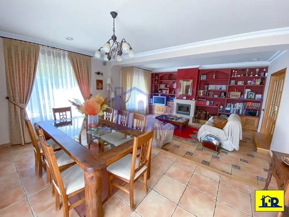 Living room of Houses for sale in Arcas del Villar  with Terrace, Storage room and Swimming Pool