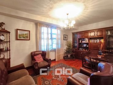 Piso con jardín en venta en Residencia - Abella