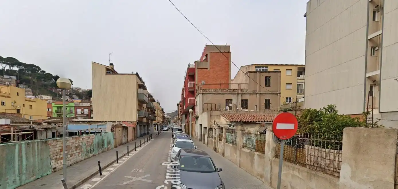 Piso con ascensor en venta en CARRIL DEL