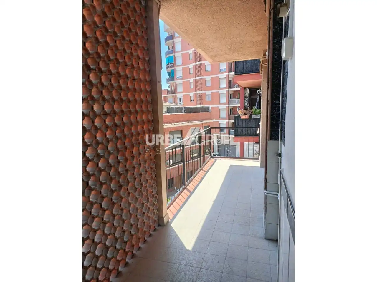 Piso con terraza en venta en Calle Alguersuari i Pascual, imagen 11