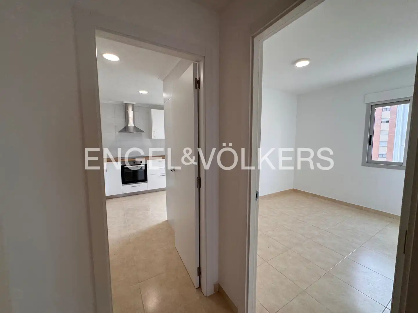 Wohnung zur Miete in Dénia mit Klimaanlage, Heizung und Balkon