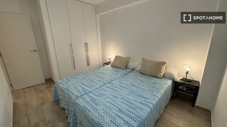Habitación de Piso de alquiler en Pobles del Sud